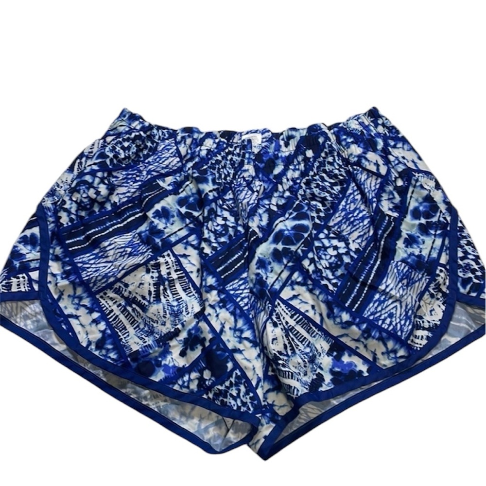 Danskin Now Blue coloredβ shorts